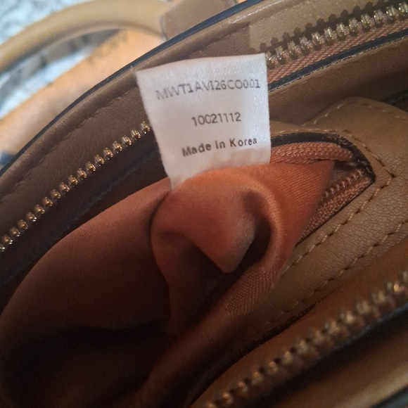 MCM Brown Leather Shoulder Bag - Picture 7 of 11